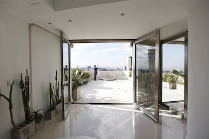 El edificio fue declarado Patrimonio Mundial de la Arquitectura de la Modernidad y es Monumento Histórico Nacional