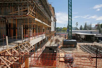 El edificio se encuentra en plena ejecución y la obra ya avanzó más del 60