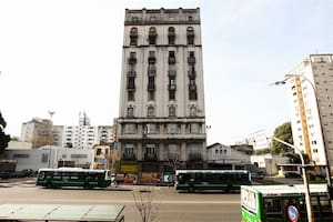 En julio demolerán el edificio Marconetti para extender el Metrobus del Bajo