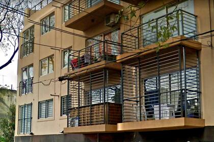 El edificio ubicado en Manuel Ugarte 3840