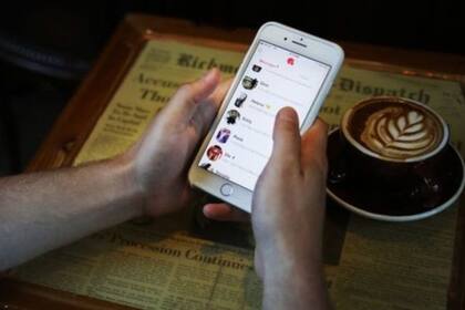 El efecto no es exclusivo de las compras, también nos puede pasar a la hora de elegir pareja