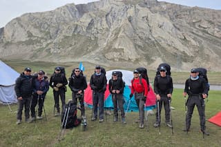 Hito: una cordada del Ejército hizo cumbre por primera vez en el Himalaya