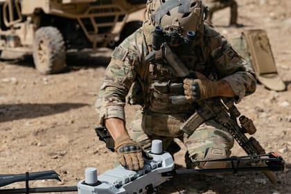 El Ejército firma un contrato con Hadrian Automation para fabricar componentes de armas y drones