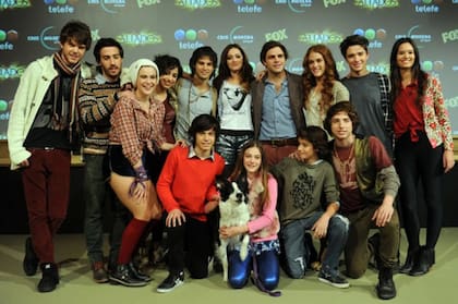 El elenco de Aliados