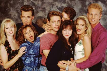 El elenco de Beverly Hills 90210, una icónica serie de comienzos de los 90