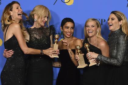 El elenco femenino de Big Little Lies con sus premios, en la última entrega de los Emmy