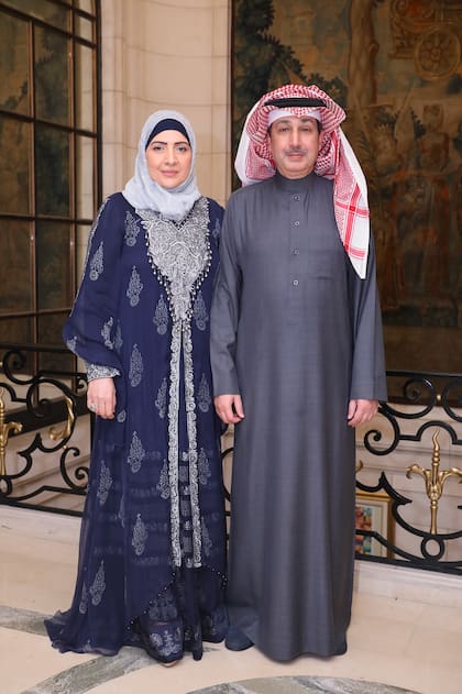 El embajador de Arabia Saudita Hussein Mohammad Abdulfatah Alassiri y su esposa, Eiman Hassan Nather