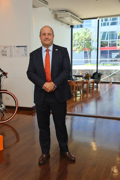 El embajador de Canadá, Stewart Ross Wheeler