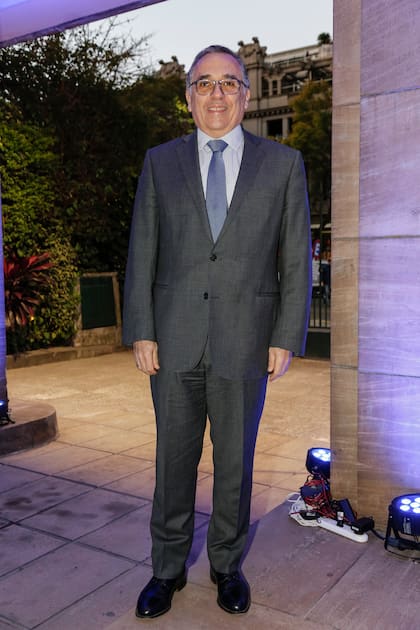 El embajador de Perú, Carlos Alberto Chocano Burga