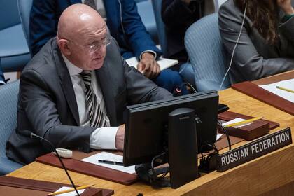 El embajador de Rusia ante Naciones Unidas, Vassily Nebenzia, el miércoles 7 de septiembre de 2022, durante una reunión del Consejo de Seguridad de la ONU. (AP Foto/Yuki Iwamura)