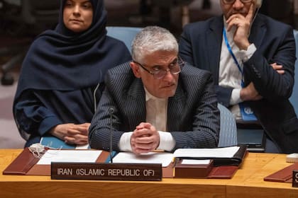 El embajador iraní ante la ONU dijo que Israel comete actos terroristas y advirtió que el Consejo de Seguridad falló en garantizar la paz