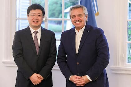 El embajador Zou Xiaoli acordó con el presidente Alberto Fernández una ayuda a la Argentina en el marco de la pandemia del coronavirus, en marzo pasado