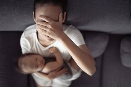 El embarazo suele ocasionar malestares que dificultan el sueño y luego una vez que el bebé nace, sus demandas hace que no se pueda dormir de corrido