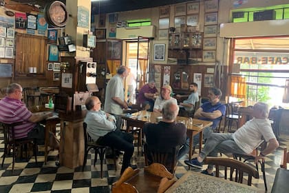 El emblemático Café de García en Villa Devoto es mucho más que un bar