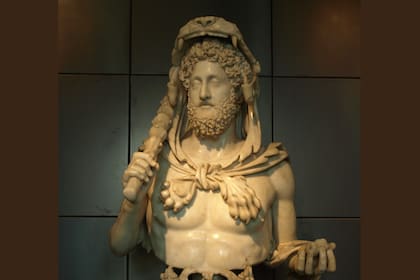 El emperador Cómodo como Hércules
