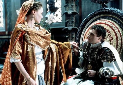 El emperador Cómodo es interpretado por Joaquin Phoenix en "Gladiador", del director Ridley Scott.
