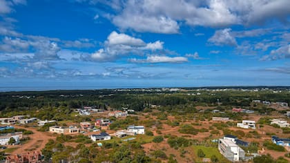 El emprendedor revela que Costa Esmeralda todavía cuenta con 100 hectáreas de media densidad por desarrollar