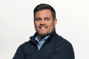 El empresario Brian Thompson fue asesinado en Nueva York