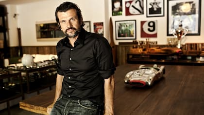 El empresario de la moda recompró la marca Etiqueta Negra