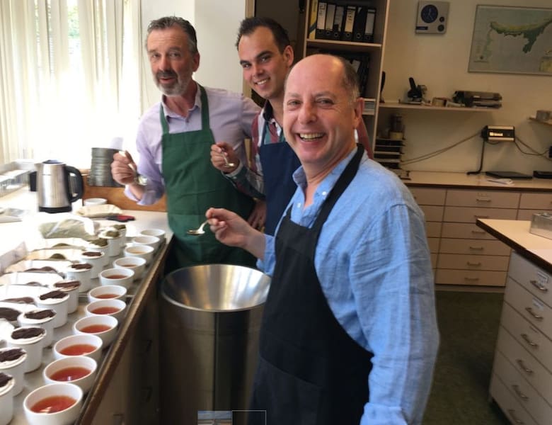 El resurgir de Valmitran: el emprendedor que encontró su paz y llegó a exportar té a 30 países