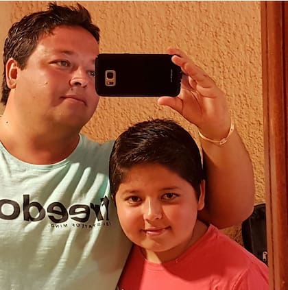 El empresario Sebastián Granado y su hijo
