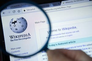 El empuje de los bots reduce el tráfico humano a las páginas de Wikipedia un 8%