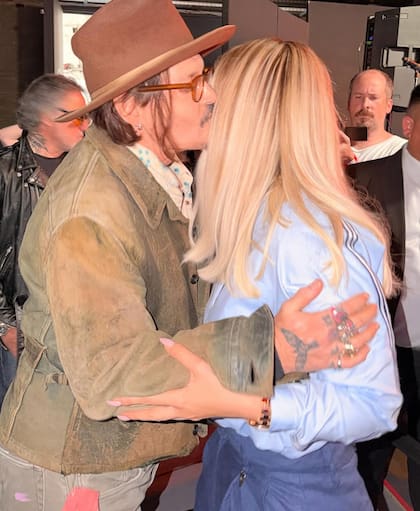 El encuentro de Depp y Nara causó furor en las redes (Foto: Instagram/@wanda_nara)