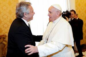 Los regalos que intercambiaron Alberto Fernández y el Papa en el Vaticano