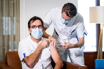 Vacunación en Rotterdam, Países Bajos