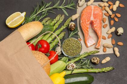 El enfoque de la longevidad se basa en dos pilares fundamentales: una dieta rica en vegetales y el ayuno