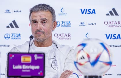 El entrenador de España, Luis Enrique, quiere asegurar su clasificación a los octavos de final