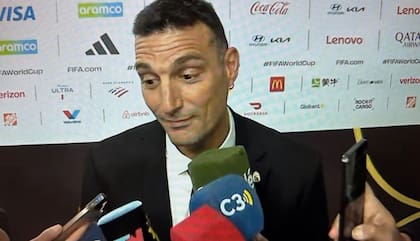 El entrenador hizo gala de su "spanglish"