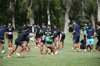 El entrenamiento con miras al Super Rugby Americas, bajo la supervisación de Nacho Fernández Lobbe