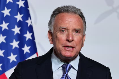 El enviado de Trump, Steve Witkoff, y el gobierno pakistaní planean la remodelación del Hotel Roosevelt