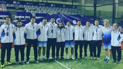 El equipo argentino, campeón mundial de Paddle