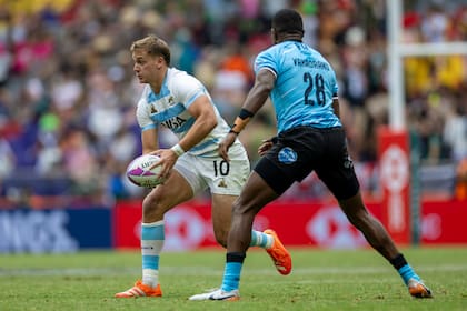 El equipo argentino cerró la fase inicial con puntaje perfecto, tras vencer en las tres presentaciones