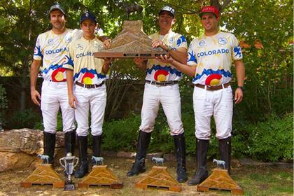 El equipo de Colorado, con Cambiaso y su hijo Poroto, ganadores de uno de los torneos de la World Polo League