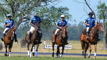 El equipo de Las Heras-Los Baguales