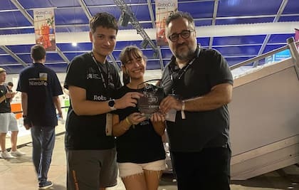 El equipo de Martina siempre se presenta en la misma categoría: Rescate Simulado