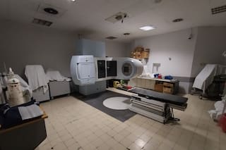 En el Instituto Roffo de la UBA, especializado en cáncer, hace un año no funciona el equipo de radioterapia