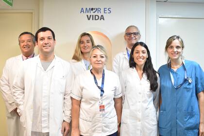 El equipo de terapia intensiva del sanatorio Mater Dei