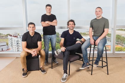 El equipo fundador de Wurú: Luciano Muratore, Ignacio Arata, Luciano Tourn y Hugo Pallaoro