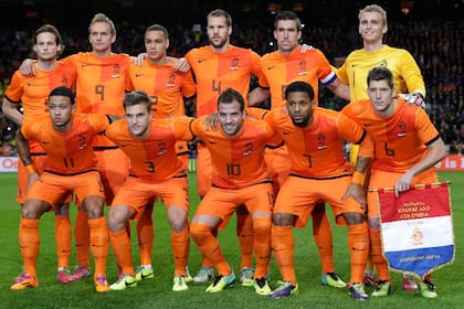 El equipo holandés, con la ausencia de Robben