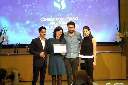 El equipo que encabeza ganó, en 2019, un premio del Consejo Publicitario Argentino por una campaña que promovía la inclusión de personas con discapacidad en la escuela
