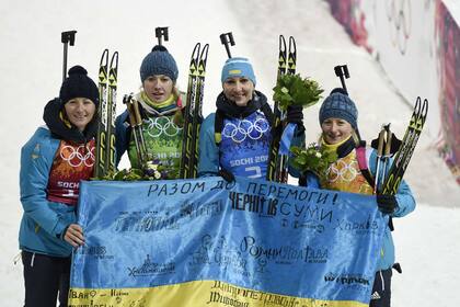 El equipo ucraniano tras ganar el oro en Sochi