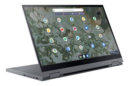El equipo usa Chrome OS, el sistema operativo de Google que basa todas las operaaciones en el navegador Chrome