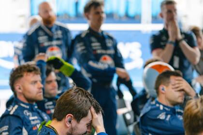 El equipo Williams se lamenta por el despiste de Franco Colapinto en el GP de San Pablo; el argentino abandonó en medio de una carrera atípica y marcada por la lluvia