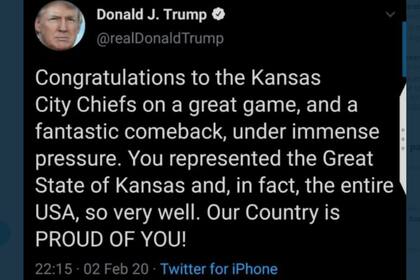 Saludo de Trump por Twitter a Kansas City Chiefs cuando el equipo se coronó campeón en 2020; la misma franquicia definirá este domingo, frente a Philadelphia Eagles.