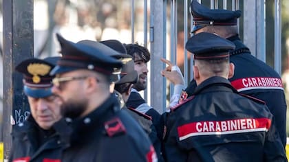 El escándalo de prostitución promovió redadas policiales en Italia