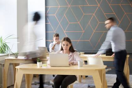 El escenario post coronavirus plantea la necesidad de mayor espacio por persona, nadie espera que desaparezcan las plantas abiertas